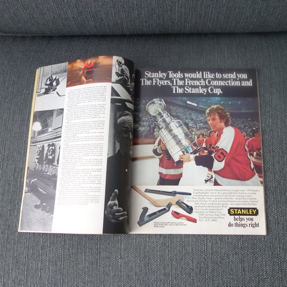 Goal Magazine Buffalo Sabres vs Boston Bruins Program Friday December 26th 1975 - Picture 6 of 14